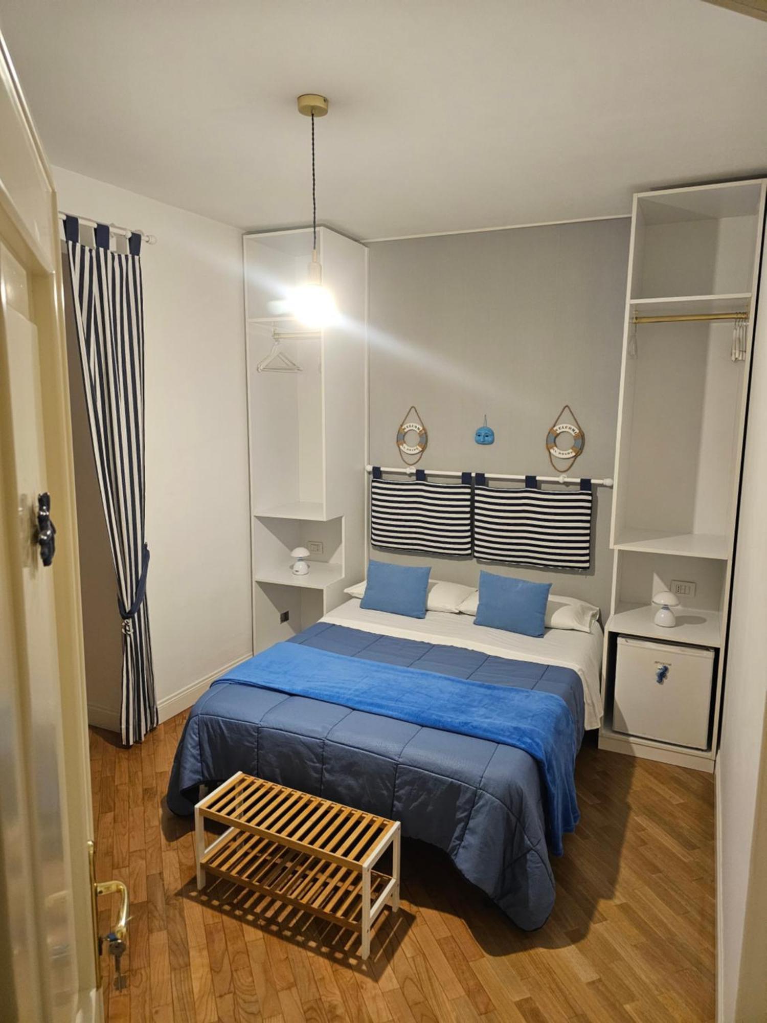 Bed & Breakfast Il Faro Di Serapide Napoli